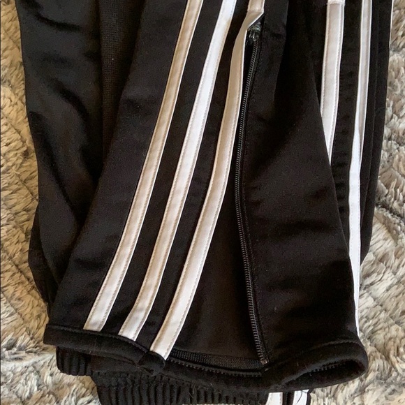 adidas sweatpants - Picture 3 of 3